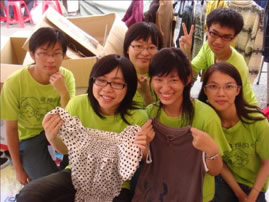 「飛翔的心」義賣活動照片